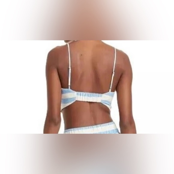 A New Day Women's Small Beach
Bungalow Linen Blend Blue & White Bra Tank Top - Picture 2 of 5